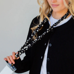 Load image into Gallery viewer, Andi Onyx Floral Lanyard
