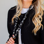 Load image into Gallery viewer, Andi Onyx Floral Lanyard
